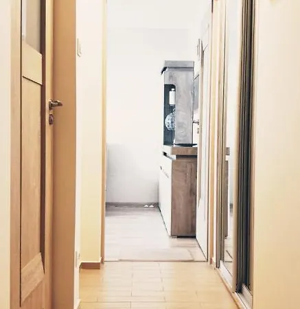 Centre Lutomierska Manufaktura Лодзь